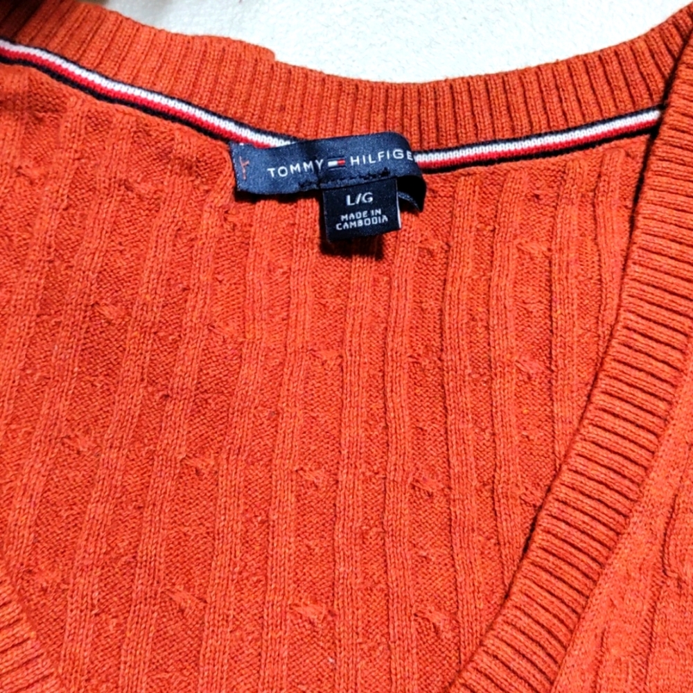 Tommy Hilfiger women's sweater Large color Orange NWT